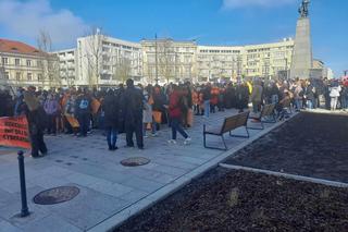 Łódź. Uczniowie maszerowali przeciwko hejtowi