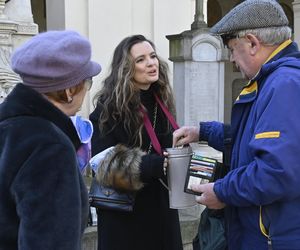 Gwiazdy kwestują na Powązkach