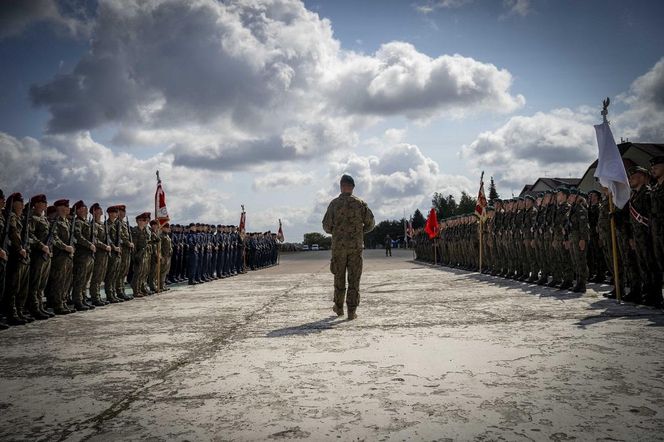Paraliż komunikacyjny w Warszawie 15 sierpnia. Sprawdź, które ulice będą zamknięte