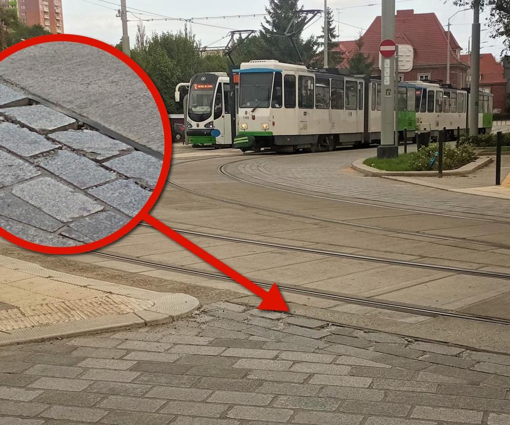 Krusząca się kostka brukowa na nowej pętli Dworzec Niebuszewo