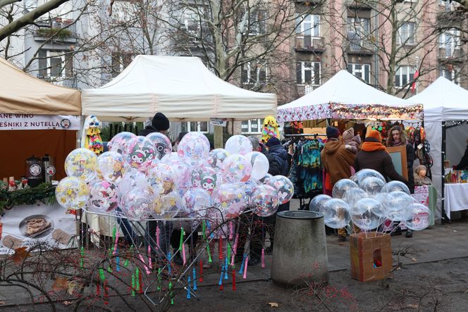 Manufaktura Świętego Mikołaja powróciła do Sosnowca. Warsztaty, jarmark, karuzele i inne atrakcje