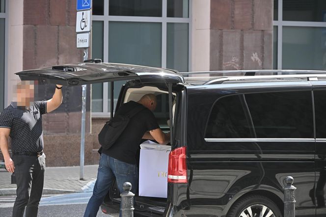 Zakupy Jennifer Lopez w Warszawie. Oto jej siatki