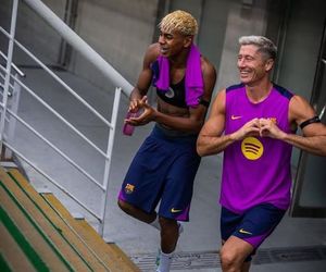 Robert Lewandowski i Wojciech Szczęsny w Azji