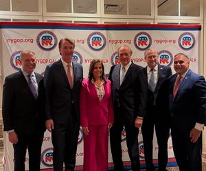  Elise Stefanik chce wystartować w wyborach na gubernatora NY