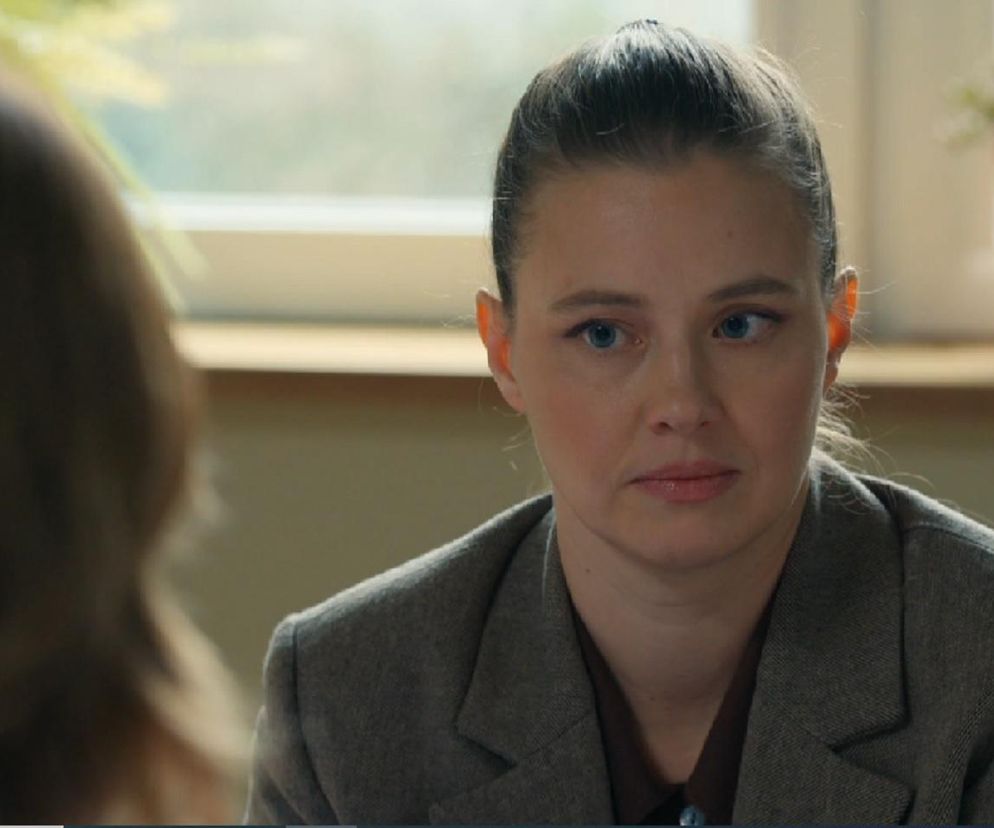 Barwy szczęścia, odcinek 3176. Gabrysia (Marta Juras), Asia (Anna Gzyra)