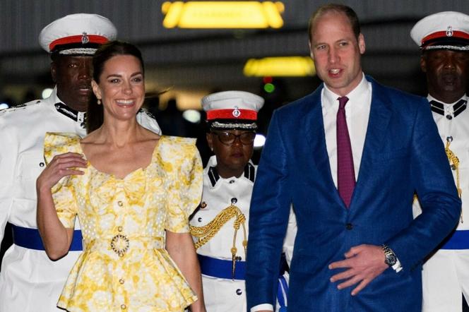 Tak jedzą Royalsi. Wyszło na jaw, co zamówili w pięciogwiazdkowym hotelu 