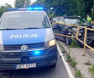 Zasłabł za kierownicą i wjechał w barierki! Dramatyczna walka o życie kierowcy