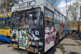 To już historia! Stare autobusy ze Starachowic na sprzedaż [ZDJĘCIA,WIDEO]