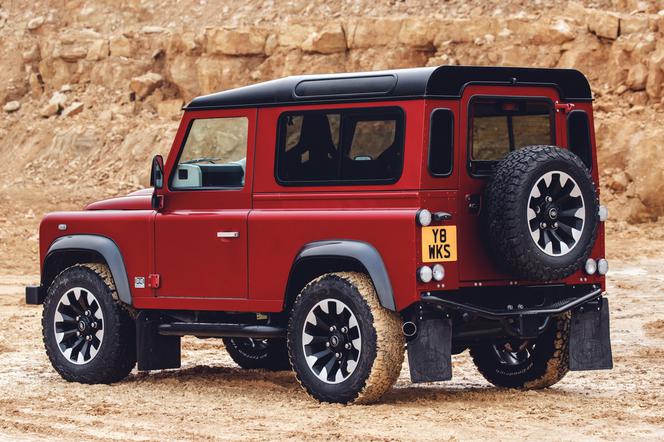 Land Rover Defender Works V8 - 70th Edition