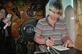 17 stycznia, Klub Paszcza Lwa. Gracjan Roztocki w Gdańsku