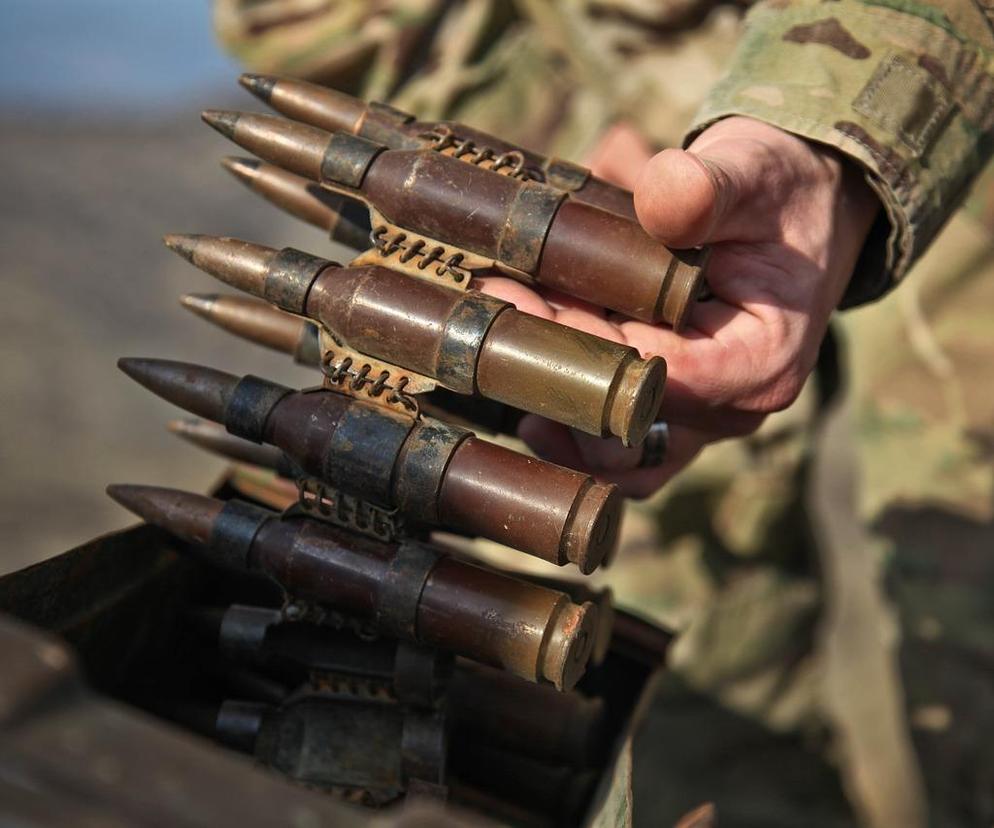Serbia jest prawie prorosyjska, ale cichaczem dostarczy amunicję... Ukrainie