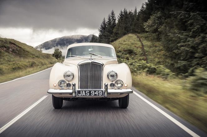 Bentley Continental GT Speed 2016 i Bentley R-Type Continental 1952