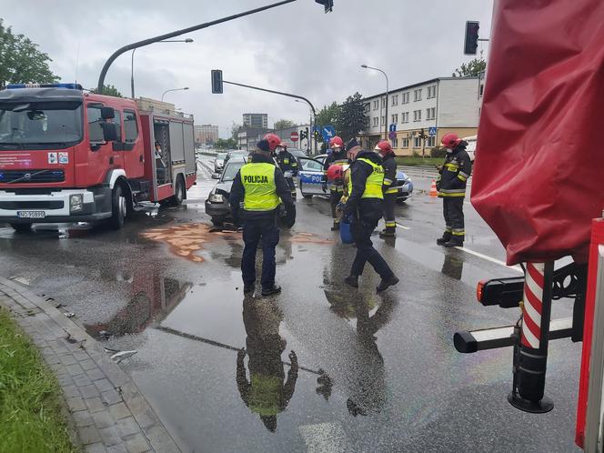 Wypadek policyjnego BMW