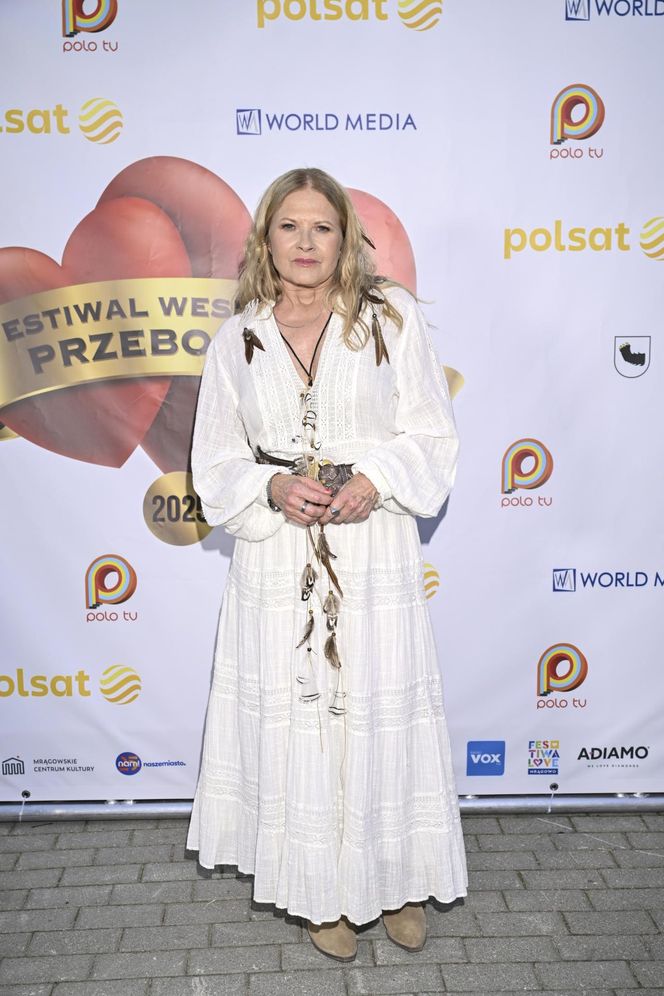 Festiwal Weselnych Przebojów Polsatu. Marcelina Zawadzka jak młoda, Ela Romanowska z wielkim rozcięciem, a Miszczak kwitnie!