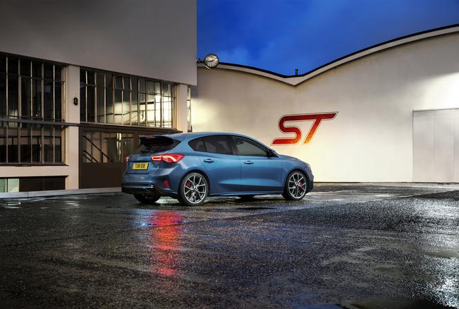 Nowy Ford Focus ST 