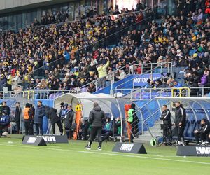 „Podoba mi się, jak trener Stolarski rozwija ten zespół”. Motor wrócił do rozgrywek w PKO BP Ekstraklasie. Podział punktów w starciu z Lechią Gdańsk na Arenie Lublin