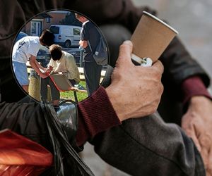 Bohaterowie nie zawsze noszą pelerynę! Dwóch nastolatków pomogło osobie w kryzysie bezdomności
