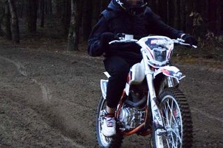 Krzysztof kochał motory crossowe. Jego pasja kosztowała go życie