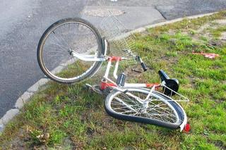 Poważny wypadek przy ul. Szosa Chełmińska w Toruniu. Kierowca potrącił rowerzystkę