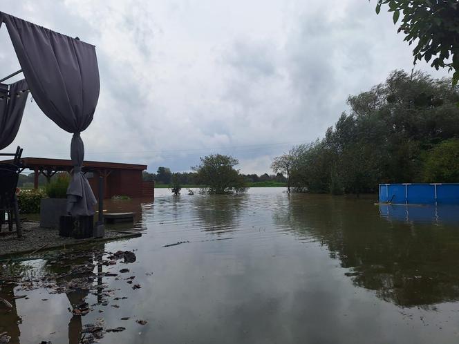 Chałupki zalane i odcięte od świata