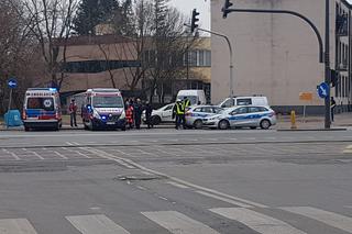 Stracił panowanie nad autem i wjechał na chodnik. Potrącił dwoje pieszych!