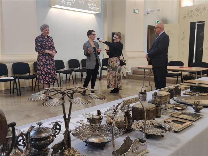 Zbiory Muzeum Ziemi Chełmskiej się powiększyły. Dołączyły do nich zabytkowe ikony, które celnicy przejęli na granicy [ZDJĘCIA] 