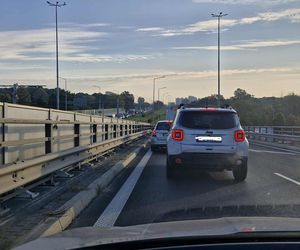 Policjanci z Torunia przeprowadzili akcję pt. Trzeźwy poranek. Korki w mieście