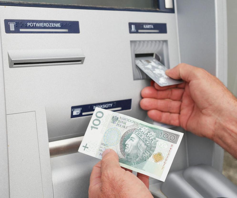 Limity w bankomatach. Ile można wypłacić pieniędzy z bankomatu?