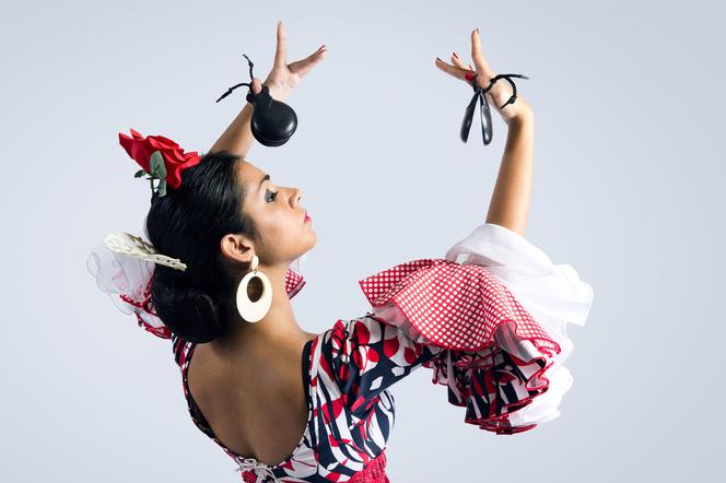 Flamenco - opis i historia tańca, strój, kroki podstawowe