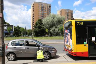 Wypadek autobusu linii 111 na Gocławiu