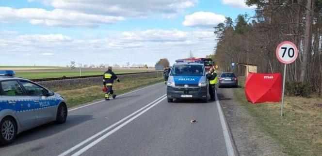 Koszmarny wypadek w Żabnie pod Chojnicami. Osobówka zmiotła z pasów 12-letnią dziewczynkę