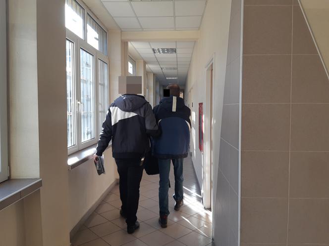 Włamał się, bo... szukał pracy - nietypowe tłumaczenie zatrzymanego