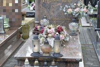 Tak wygląda rodzinny grób Emiliana Kamińskiego. To tu spocznie aktor? 