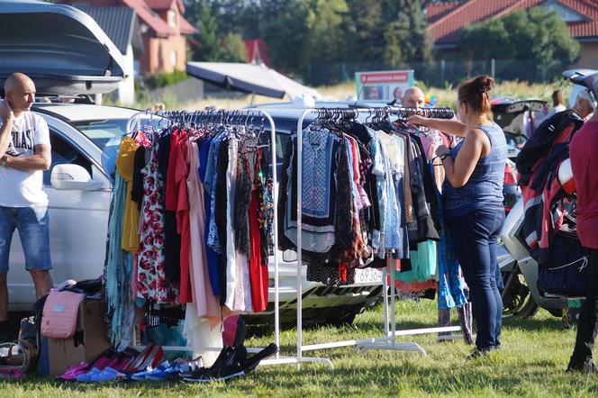 Pchli targ przyciągnął do Przyłęk prawdziwe tłumy! [ZDJĘCIA]