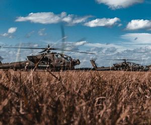 Śmigłowce Apache AH-64