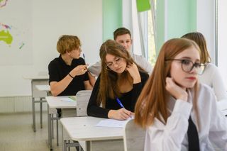 Wiadomo, kiedy uczniowie napiszą próbny egzamin ósmoklasisty. Twojego dziecka to nie dotyczy? Lepiej zaplanuj urlop