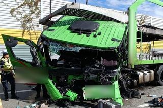Tragedia na S8: 22-latek celowo wjechał pod ciężarówkę? Prokuratura prowadzi śledztwo
