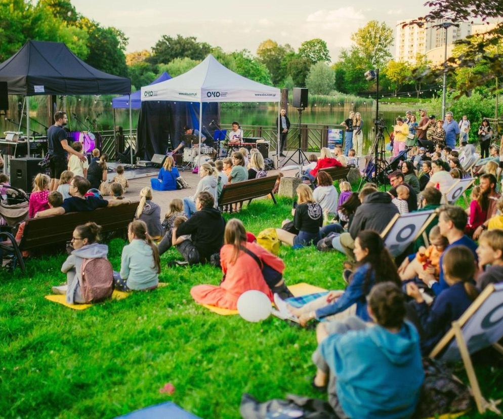 Wakacyjne pikniki z atrakcjami na Ochocie. Będą koncerty, food trucki i pokazy pszczelarstwa