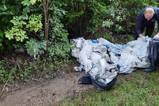 Więźniowie pomagali sprzątać Przemyśl. Zebrano 5 ton śmieci! [ZDJĘCIA]