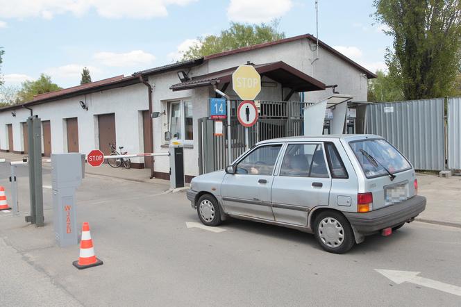 "Bardzo wam za to dziękuję!" Pan Ryszard znów taniej może wjechać na cmentarz 