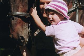 Tak wygląda córka Katarzyny Dowbor! Mało kto wiedział, że Maciej ma siostrę. Maria jest dużo młodsza