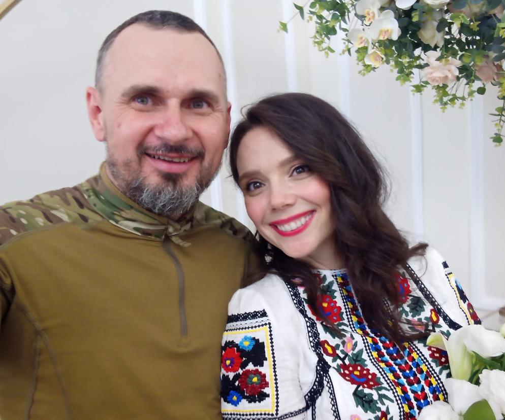 Wojna w Ukrainie. Reżyser Ołeh Sencow opuścił linię frontu, by wziąć ślub