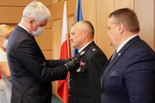 Podlaskie. Prezydent RP Andrzej Duda przyznał państwowe odznaczenia samorządowcom