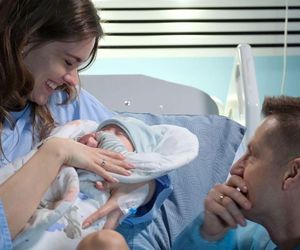 	M jak miłość odc. 1866. Franka (Dominika Kachlik), Paweł (Rafał Mroczek), syn Antoni