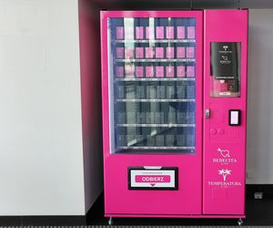 Automat z perfumami Skolima stanął w Lublinie