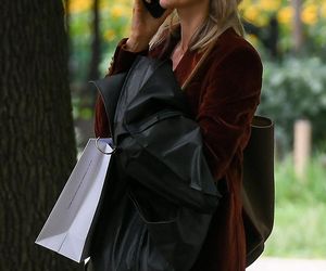 Agnieszka Woźniak-Starak zamieniła eko elektryczna Teslę na potężnego Defendera za 400 tyś.