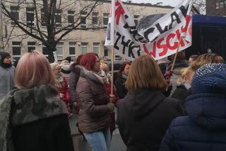 Pracownicy sądów protestują we Wrocławiu