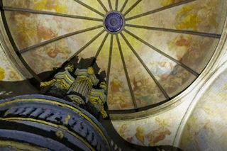 Święty Krzyż. Obrazy po laserowym skanowaniu