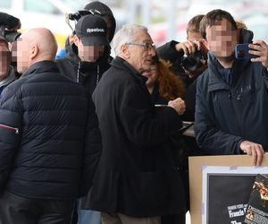 Robert De Niro już w Polsce. Aktor przyłapany na lotnisku w Warszawie