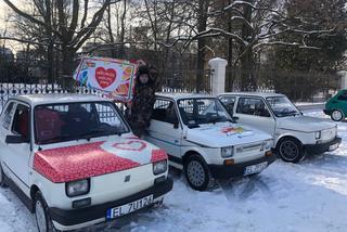 Parada Maluchów przejechała ulicami Łodzi. To atrakcja w ramach WOŚP